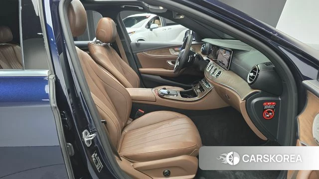 Mercedes-Benz E-Class W213 id 4721077 из Кореи 18