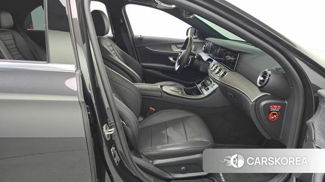 Mercedes-Benz E-Class W213 id 4880777 из Кореи 18