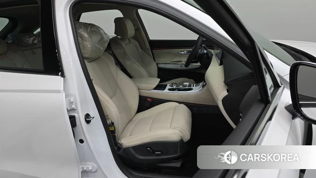 Genesis GV70 id 4622921 из Кореи 18