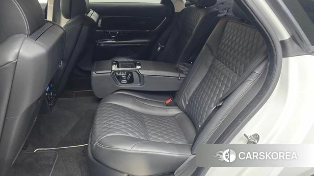 Jaguar All New XJ id 4620413 из Кореи 18