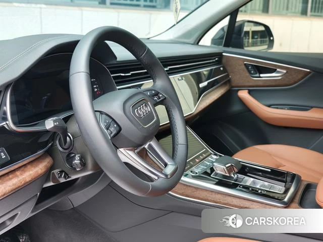 Audi Q7 id 4215207 из Китая 18