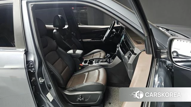 Ssangyong Beautiful Korando id 4754518 из Кореи 18