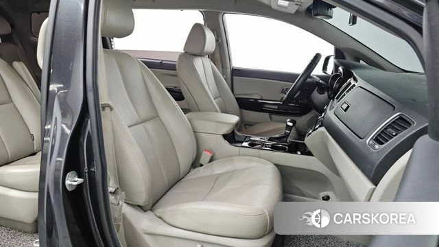 Kia The New Carnival id 4496878 из Кореи 18