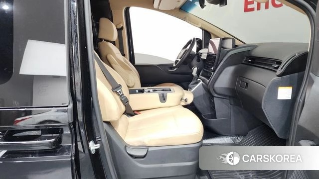 Hyundai Staria id 4548816 из Кореи 18