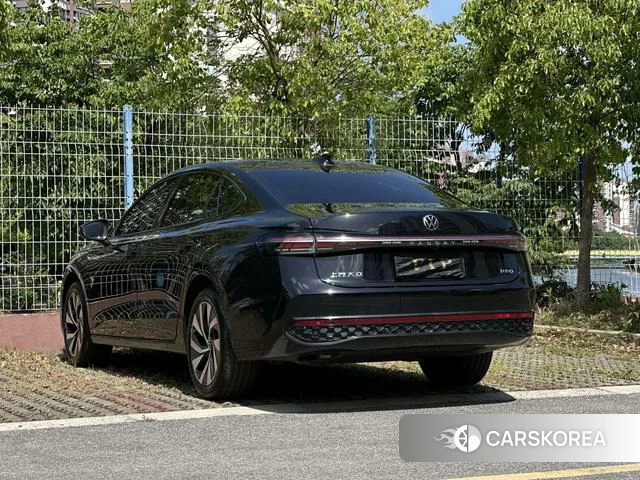 Volkswagen Passat id 4348877 из Китая 18