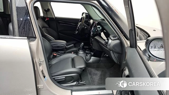 Mini Cooper S id 4383186 из Кореи 18