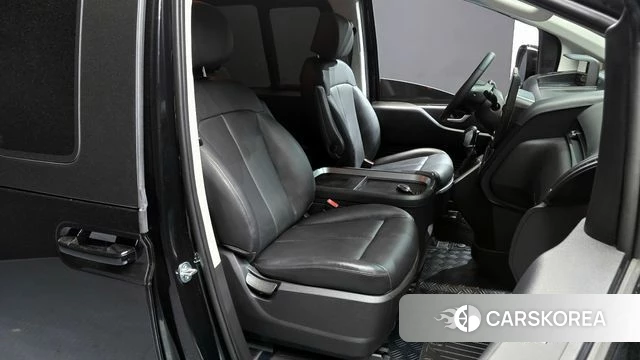 Hyundai Staria id 4229822 из Кореи 18
