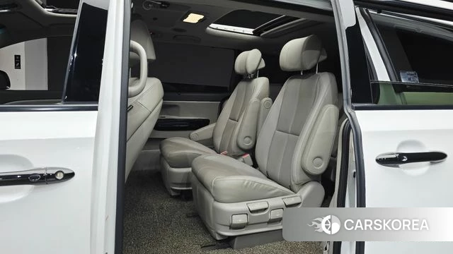 Kia The New Carnival id 4424918 из Кореи 18
