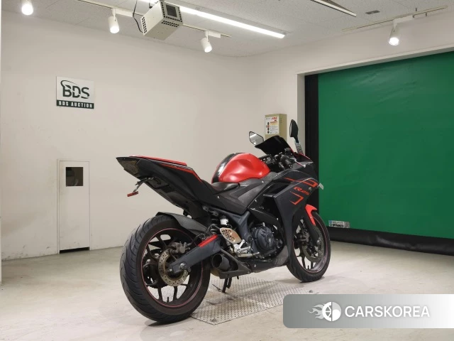 Проданный Yamaha YZF-R25 2016 из Японии, фото 2