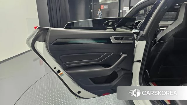 Volkswagen Arteon id 4395681 из Кореи 18