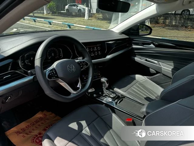 Volkswagen Passat id 4258371 из Китая 18