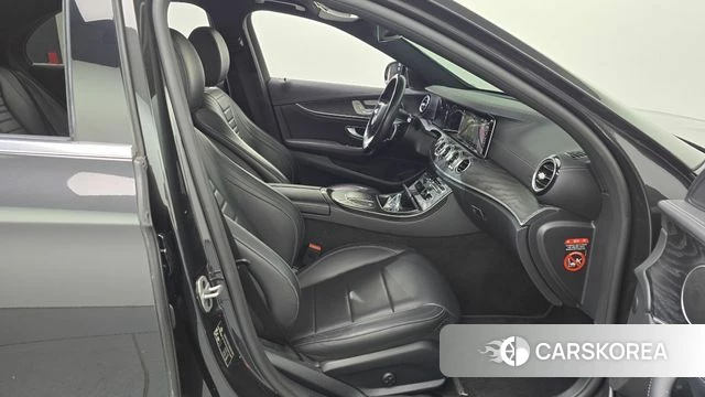 Mercedes-Benz E-Class W213 id 4775228 из Кореи 18