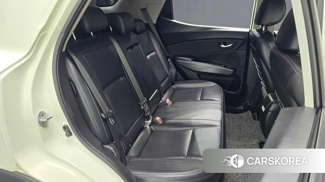 Ssangyong Tivoli Air id 4224214 из Кореи 18