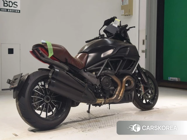Проданный Ducati DIAVEL DARK 2013 из Японии