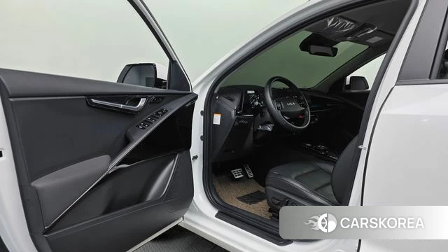 Kia Di Ol Nu Niro id 4481480 из Кореи 18