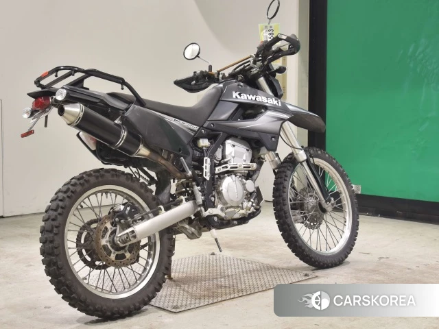 Проданный Kawasaki KLX250 2010 из Японии