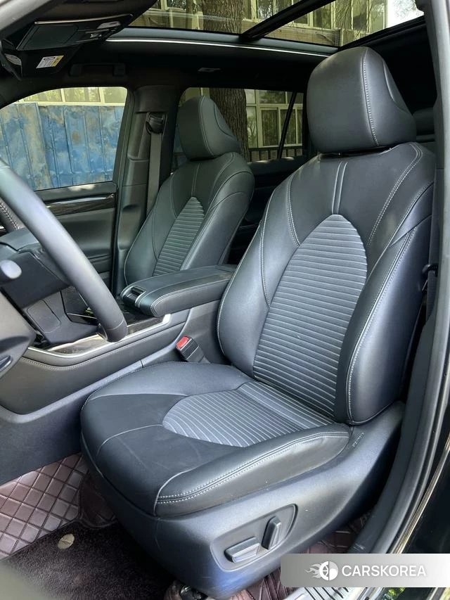 Toyota Crown Lufang id 4291500 из Китая 18