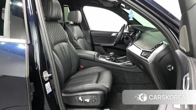 BMW X7 (G07) id 4344362 из Кореи 18