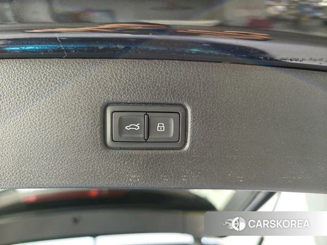 Audi Q7 id 4219202 из Китая 17