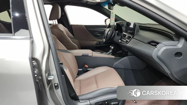 Lexus ES300h 7th generation id 4697269 из Кореи 18