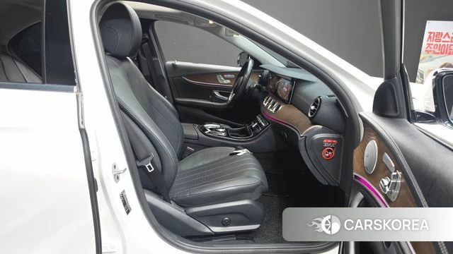 Mercedes-Benz E-Class W213 id 4294590 из Кореи 18