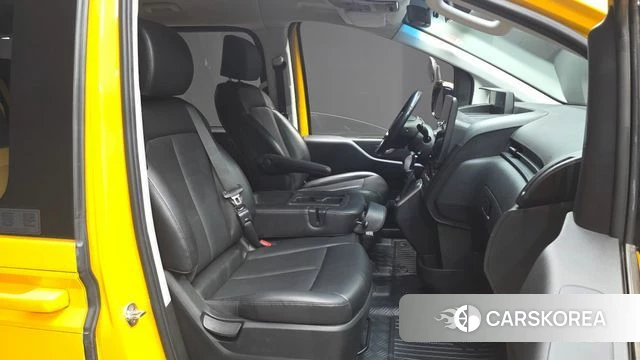Hyundai Staria id 4848210 из Кореи 18