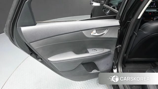 Kia Come New K3 id 4317527 из Кореи 18