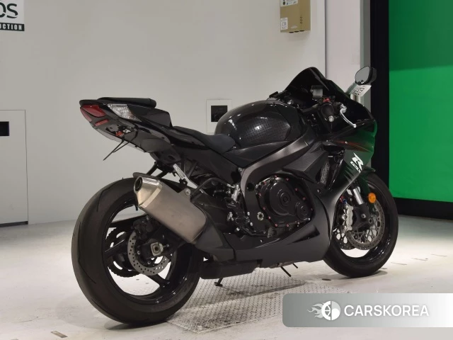 Проданный Suzuki GSX-R600 2017 из Японии, фото 2