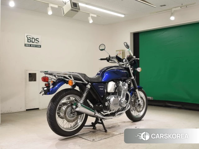Проданный Honda CB1100EX 2019 из Японии, фото 2