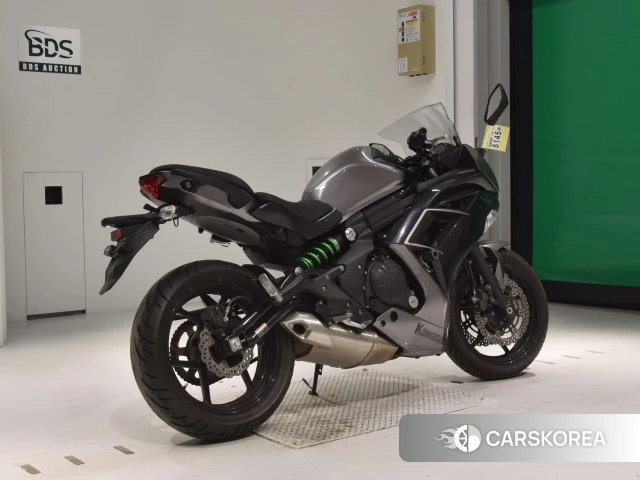 Проданный Kawasaki NINJA 400 2017 из Японии, фото 2