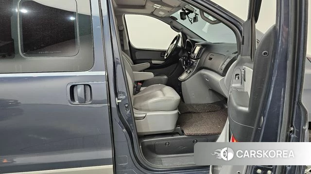 Hyundai The New Grand Starex id 4304948 из Кореи 18