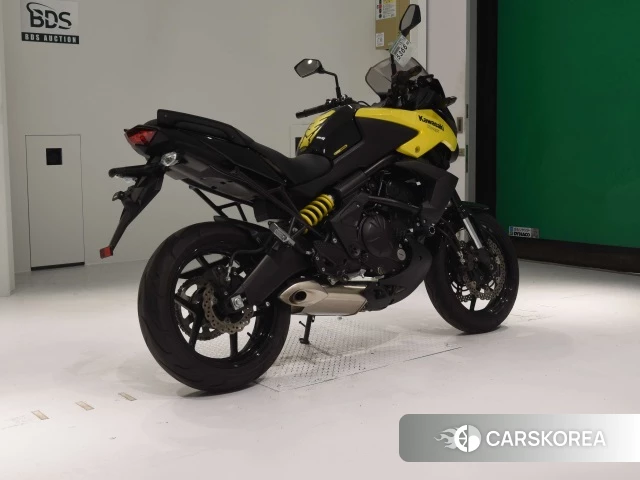 Проданный Kawasaki VERSYS 650 2017 из Японии, фото 2