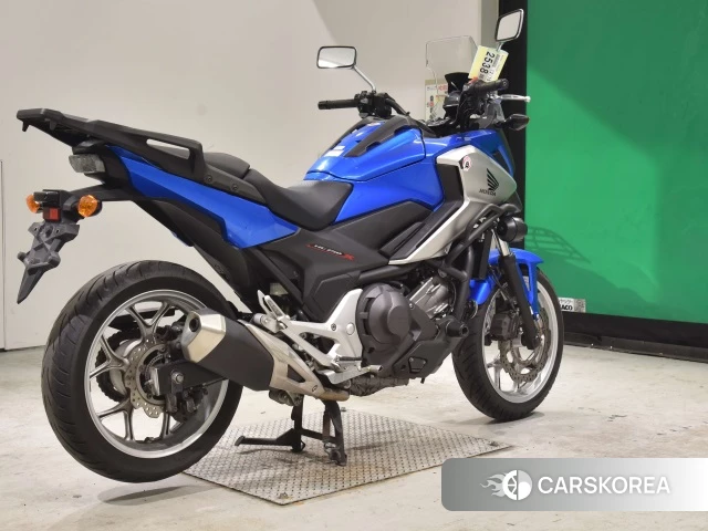 Проданный Honda NC750X LD DCT 2018 из Японии
