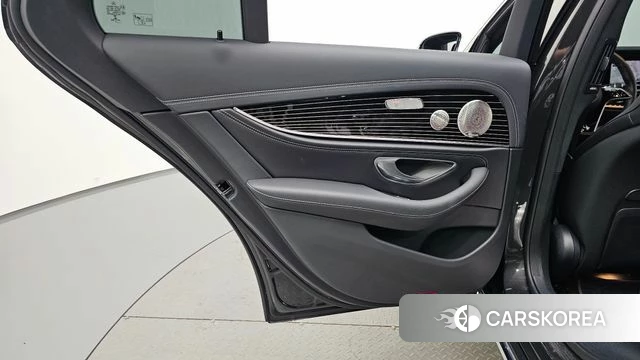 Mercedes-Benz E-Class W213 id 4631870 из Кореи 18