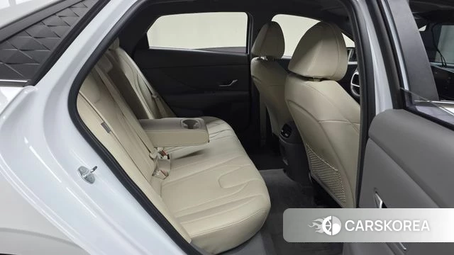 Hyundai The New Avante (CN7) id 4360449 из Кореи 18