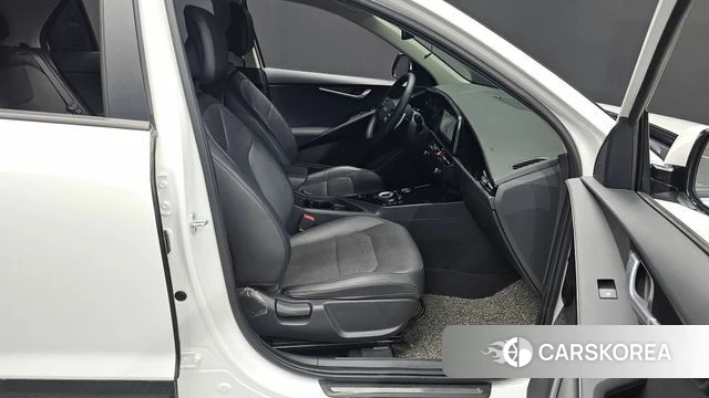Kia Di Ol Nu Niro id 4774603 из Кореи 18