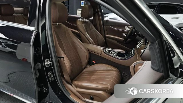Mercedes-Benz E-Class W213 id 4310450 из Кореи 18