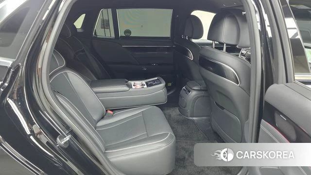 Genesis G90 (RS4) id 4443244 из Кореи 18