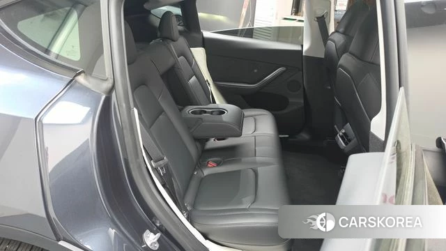 Tesla Model Y id 4194152 из Кореи 18