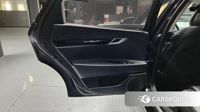 Genesis G80 (RG3) id 4202289 из Кореи 18