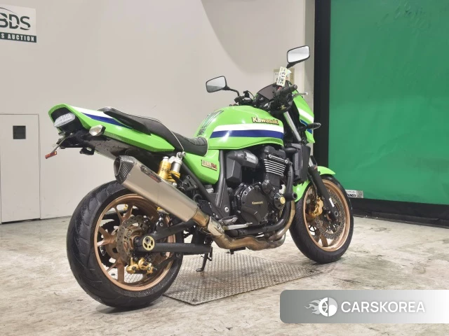 Проданный Kawasaki ZRX 1200 2016 из Японии