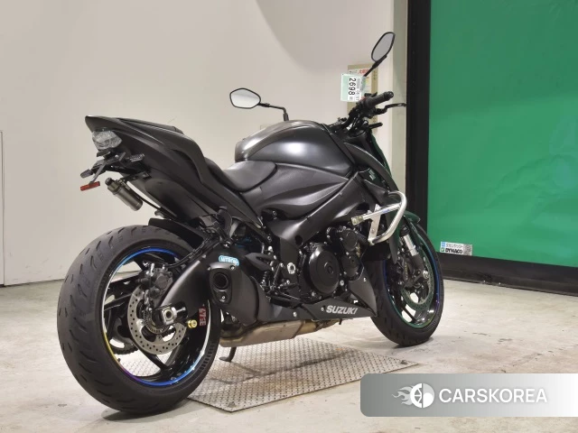 Проданный Suzuki GSX-S1000 2019 из Японии, фото 2