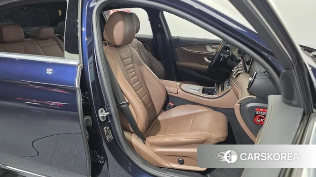 Mercedes-Benz E-Class W213 id 4415359 из Кореи 18