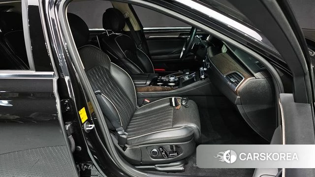 Genesis G90 id 4225410 из Кореи 18