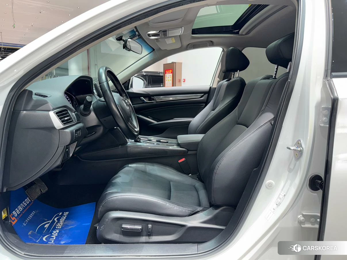 Honda Accord id 4455390 из Китая 18