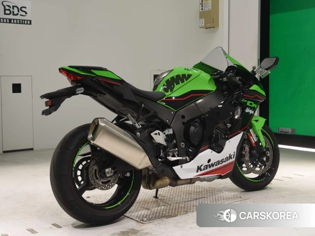 Проданный Kawasaki ZX-10R NINJA ABS 2022 из Японии, фото 2