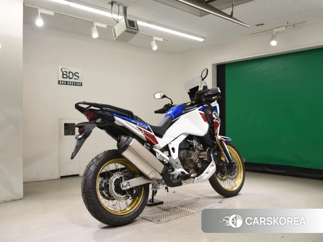 Проданный Honda CRF1100L AFRICA TWIN DCT 2024 из Японии, фото 2