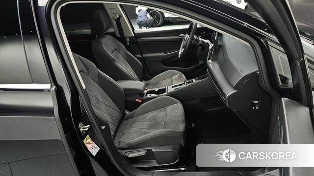 Volkswagen Golf 8th Generation id 4303280 из Кореи 18