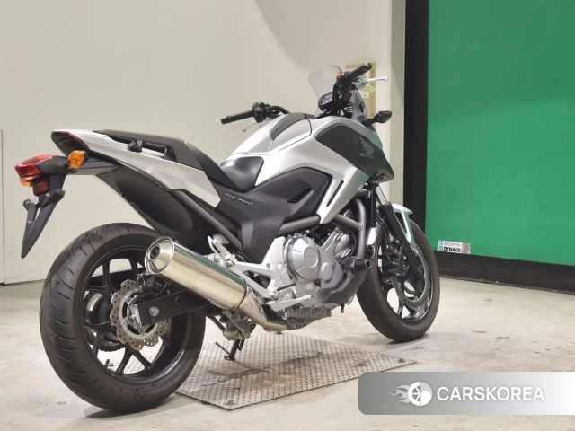 Проданный Honda NC700X LD ABS 2013 из Японии, фото 2