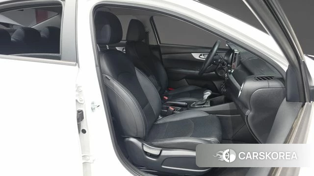 Kia The New K3 2nd generation id 4495035 из Кореи 18